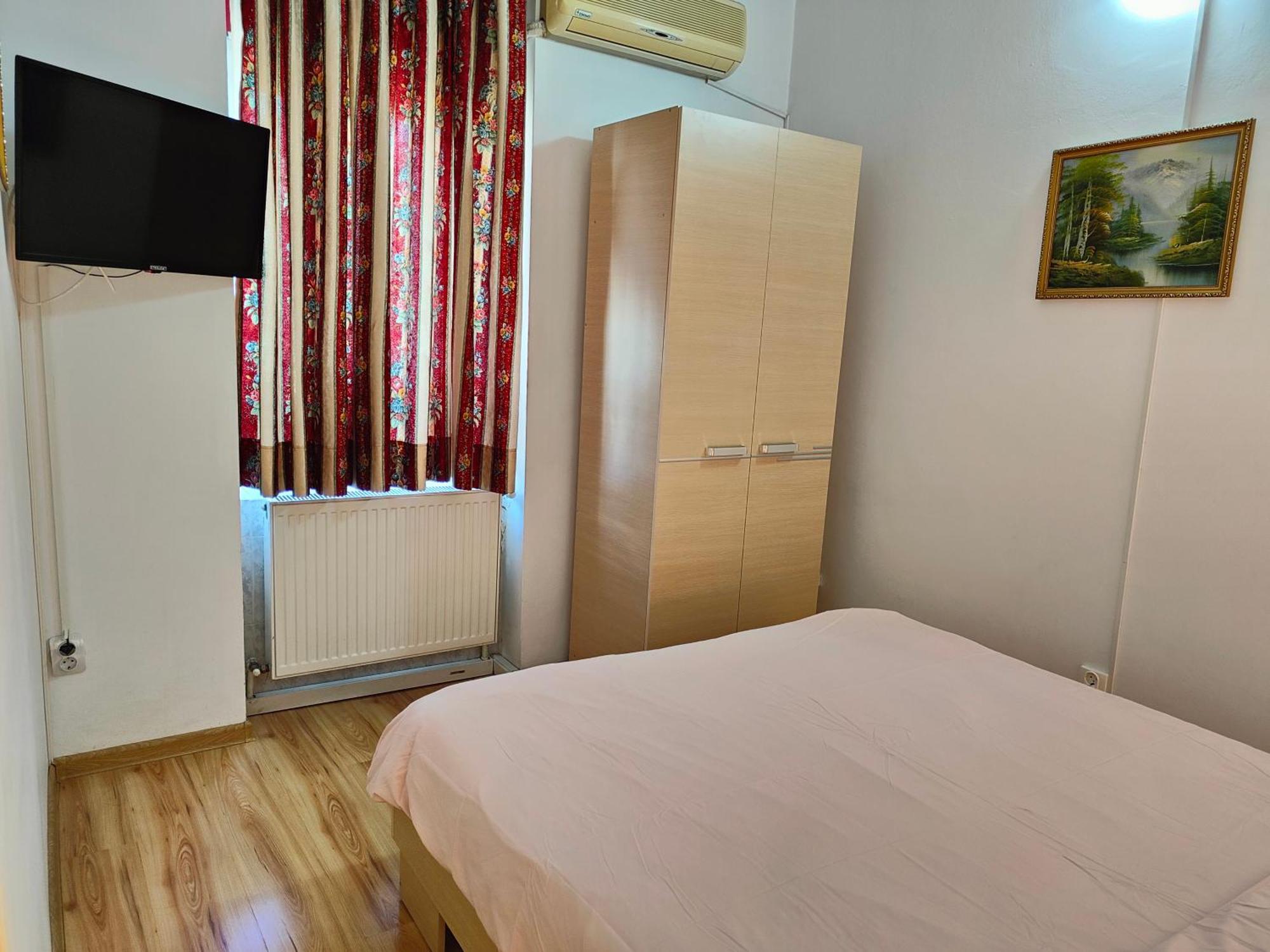 Atlas Accommodation Bukarest Eksteriør billede